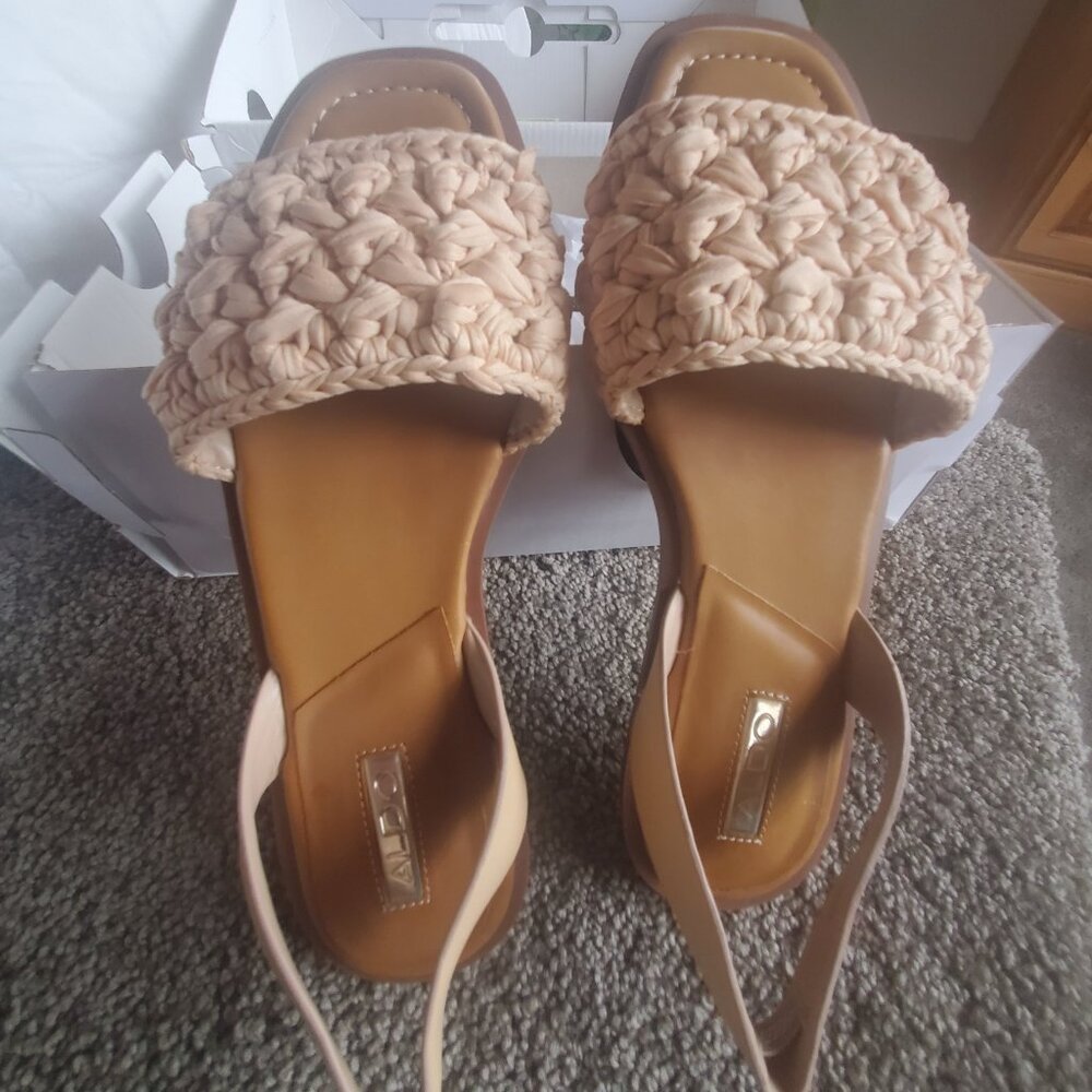 Aldo Sandals Size 7